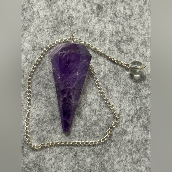🟣Beautiful Vibrant Purple Amethyst Pendulum - Picture 5 of 6